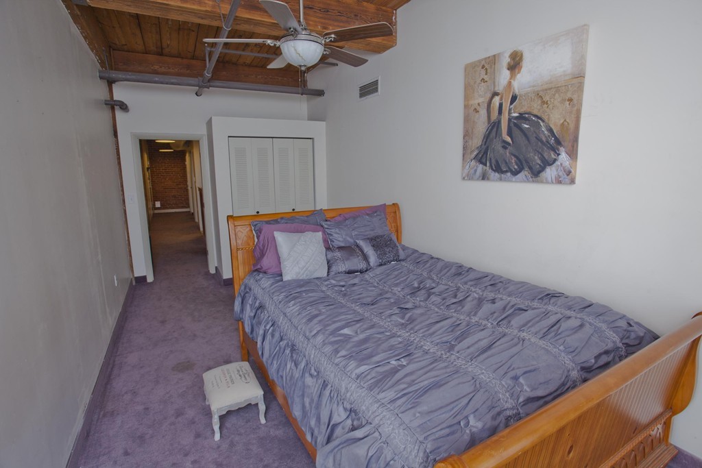385 Worthington Street, Unit 3B Springfield, MA 01103 - Photo 9 of 11