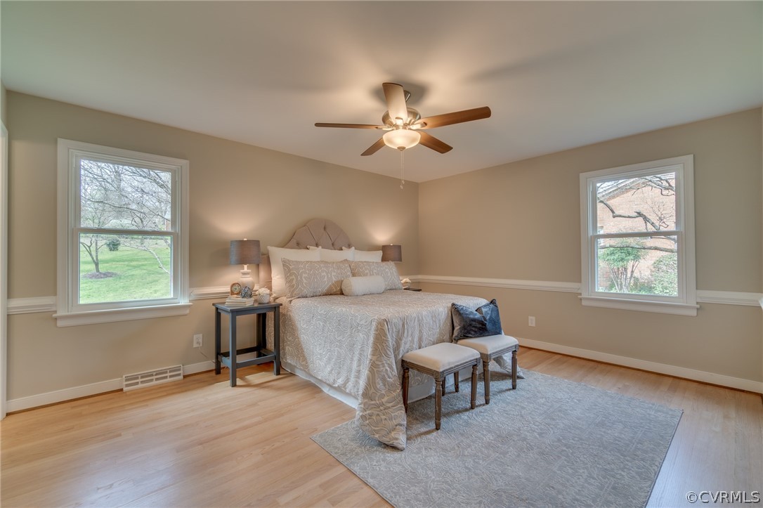 3908 Dunraven Road Chesterfield, VA 23236 - Photo 25 of 44 a living room with furniture and a window