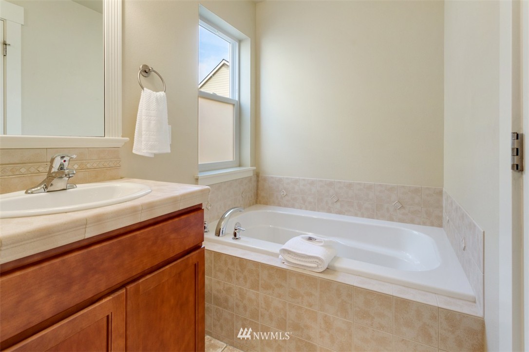 4409 226th Place Southeast Bothell, WA 98021 - Photo 16 of 22