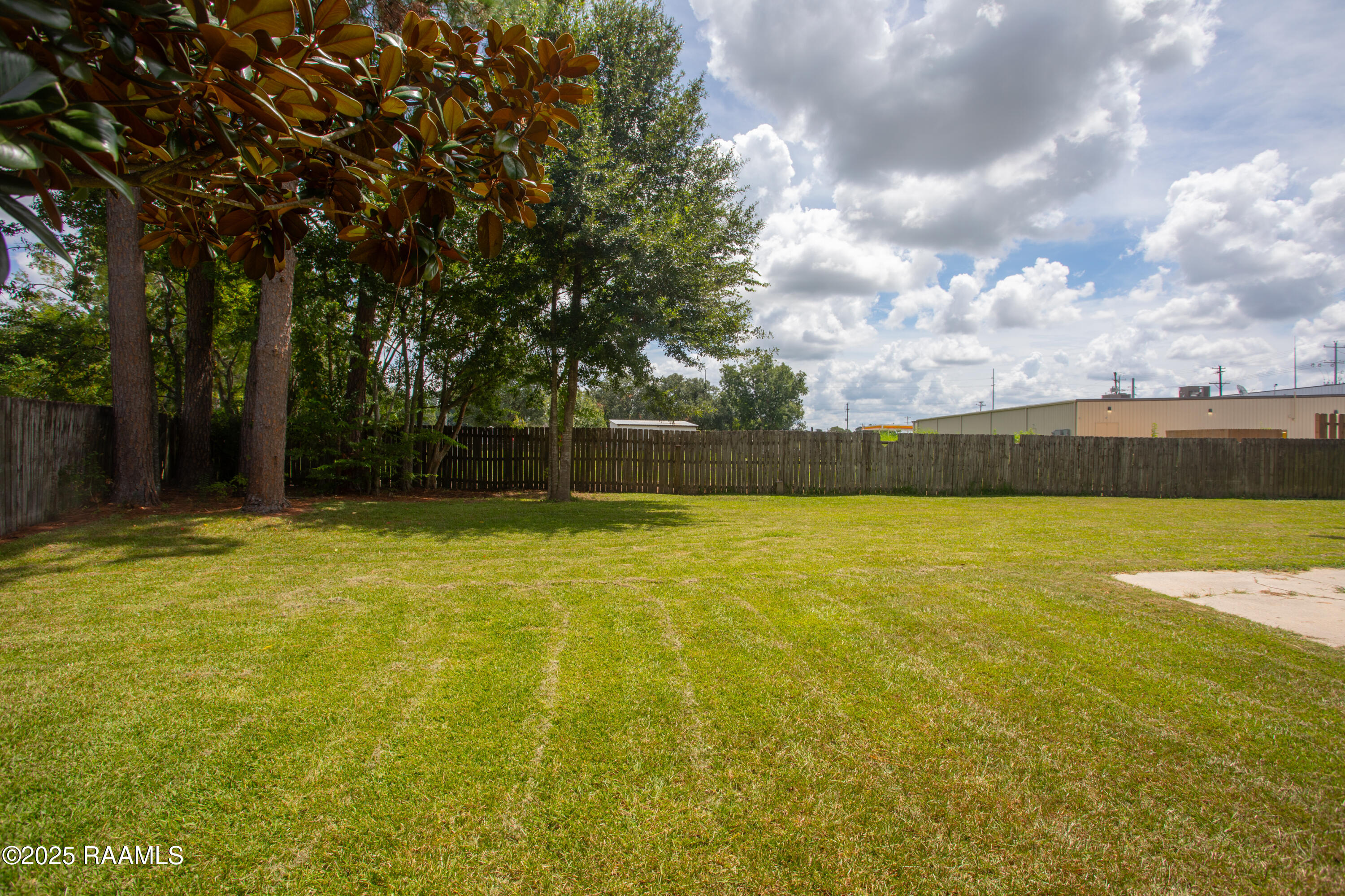 104 Raphael Drive Lafayette, LA 70508 - Photo 33 of 36 Yard