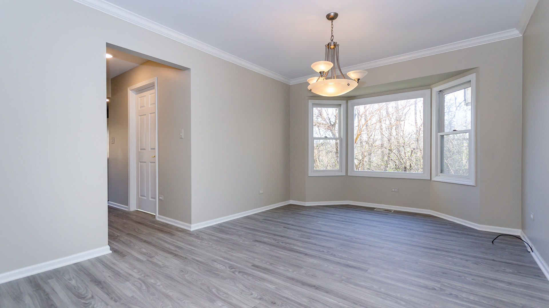 2008 Oldfield Road Darien, IL 60561 - Photo 5 of 36