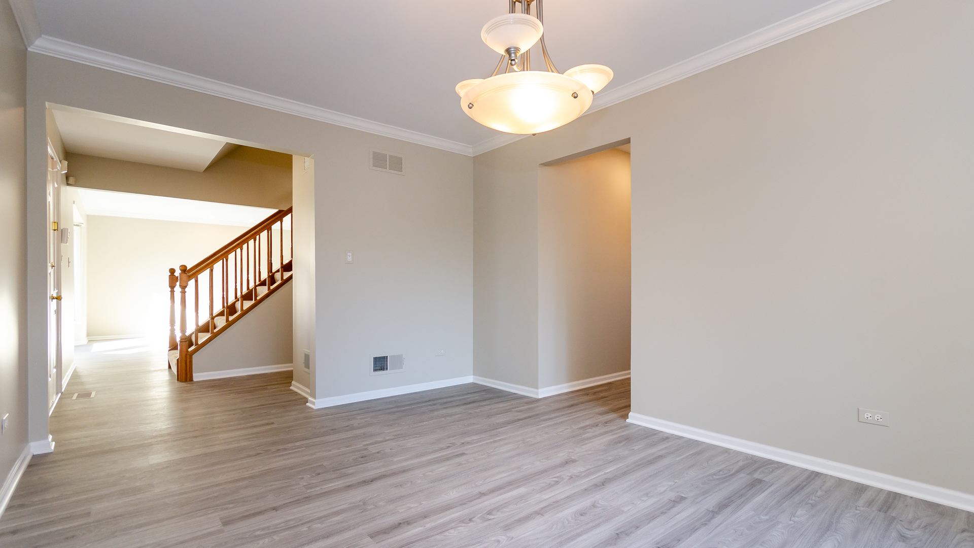 2008 Oldfield Road Darien, IL 60561 - Photo 6 of 36