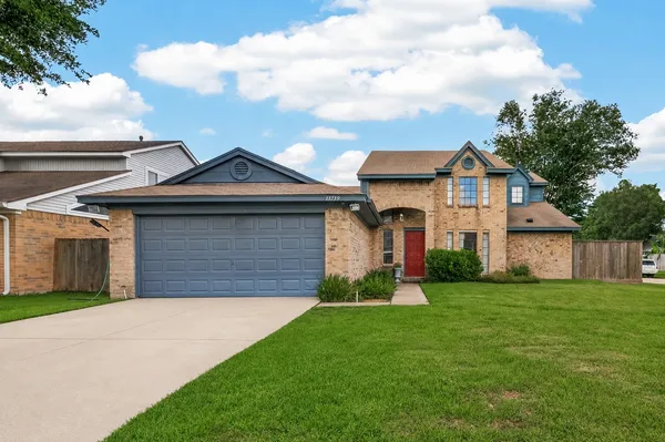 $290,000 | 13739 Kensington Place, Houston, TX 77034
