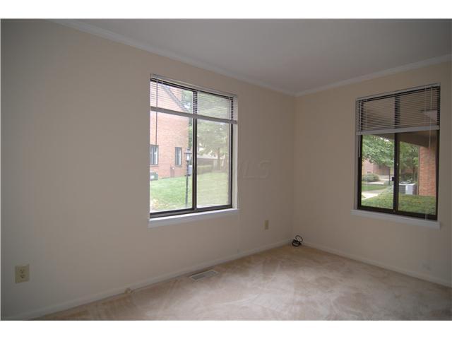 1852 Fishinger Road, Unit 3 Upper Arlington, OH 43221 - Photo 9 of 15 9