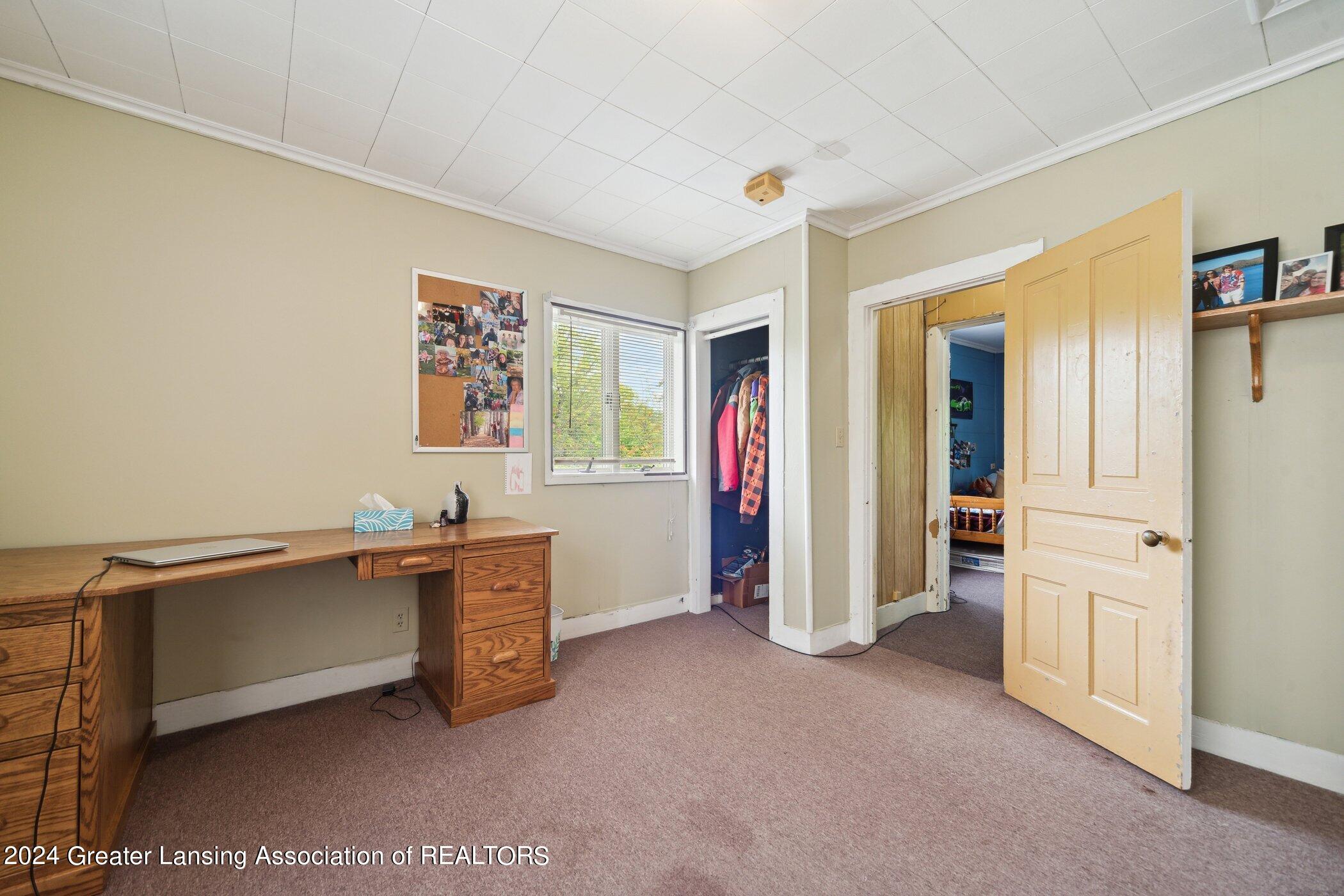 515 North Maple Street Ithaca, MI 48847 - Photo 25 of 34 515-N-Maple-St-Ithaca-MI-48847-WindowSti