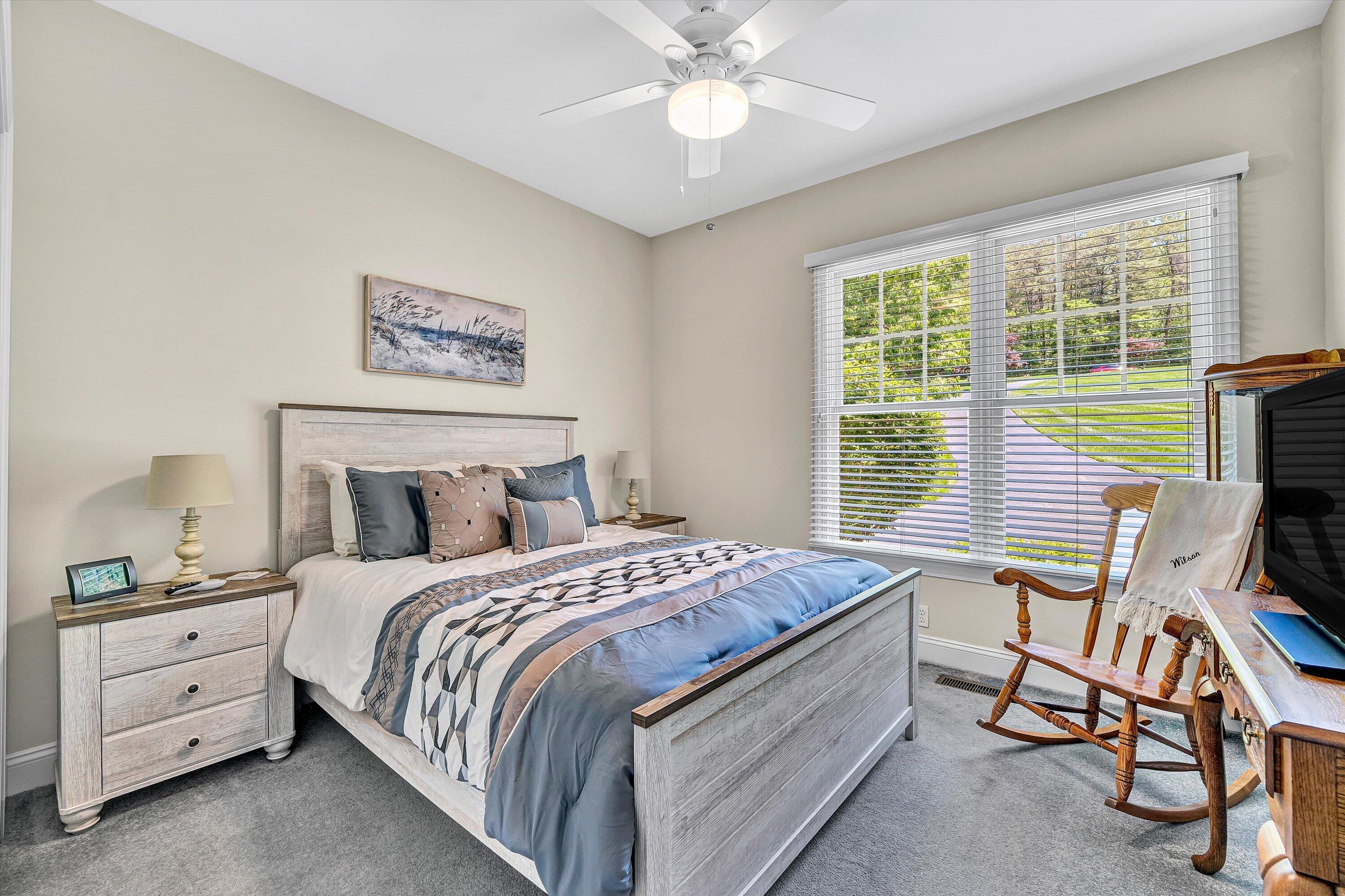 387 Channelview Drive Moneta, VA 24121 - Photo 29 of 64 29-SGP-25