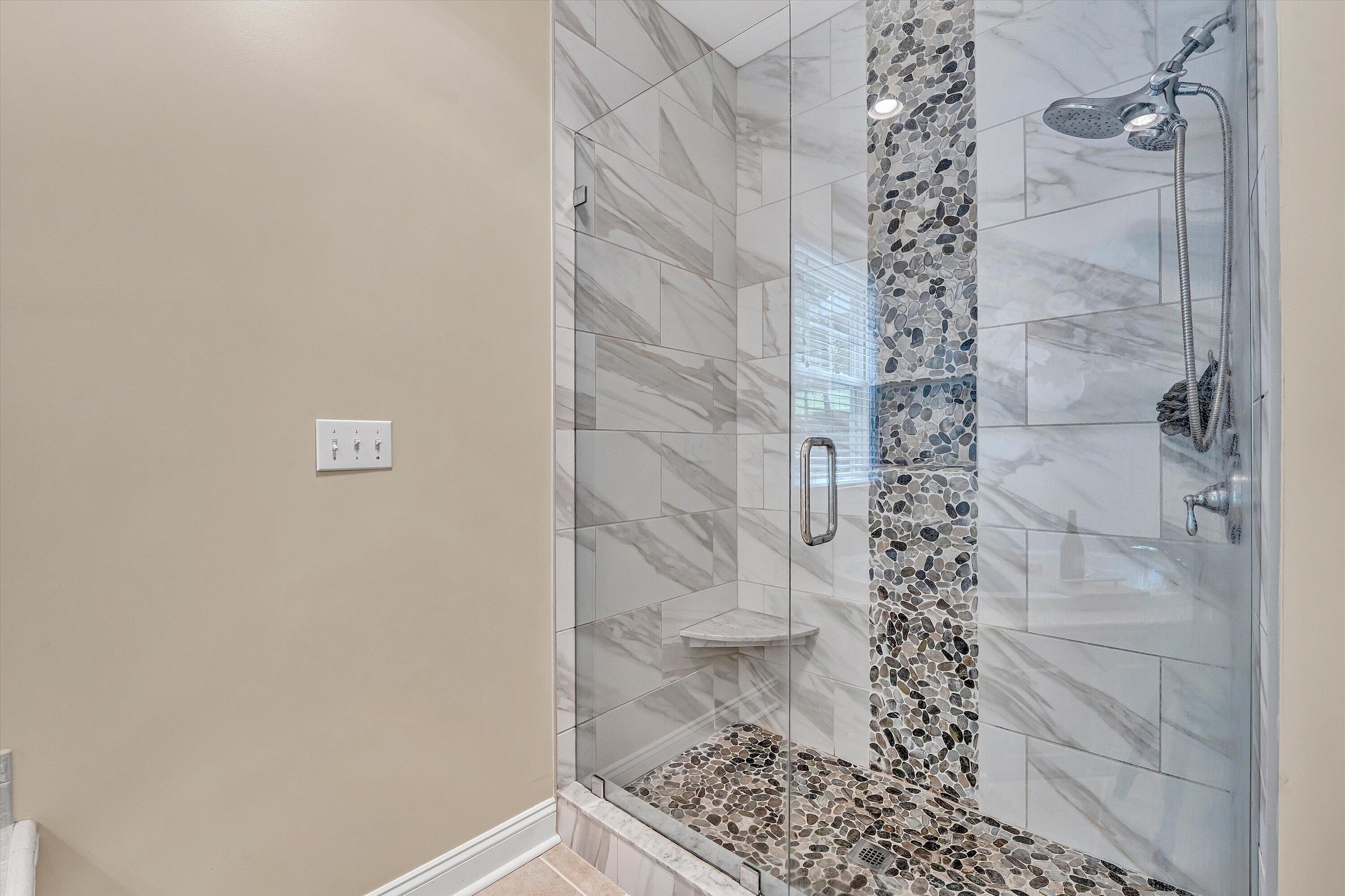 387 Channelview Drive Moneta, VA 24121 - Photo 33 of 64 33-SGP-70