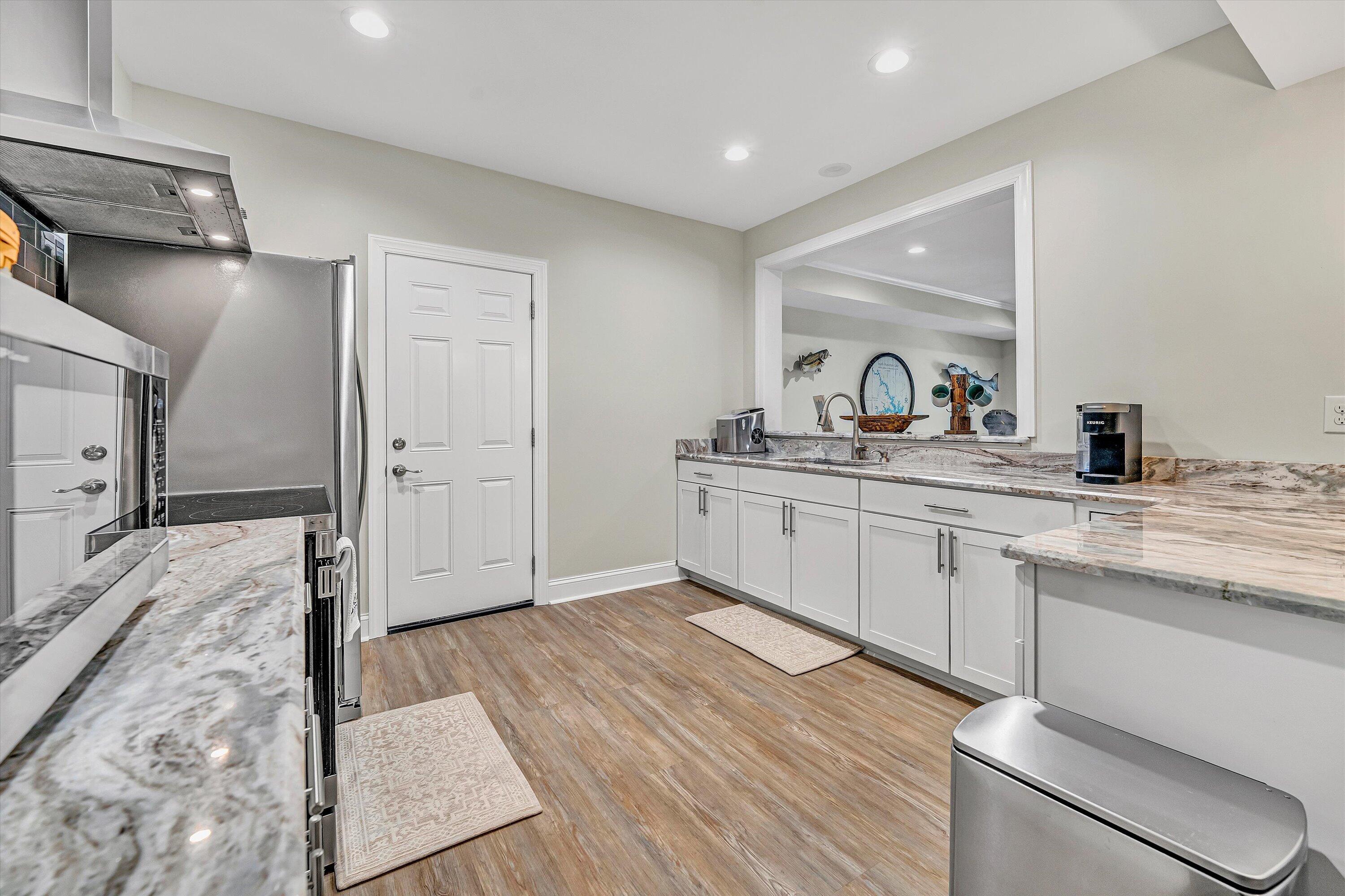 387 Channelview Drive Moneta, VA 24121 - Photo 39 of 64 39-SGP-91