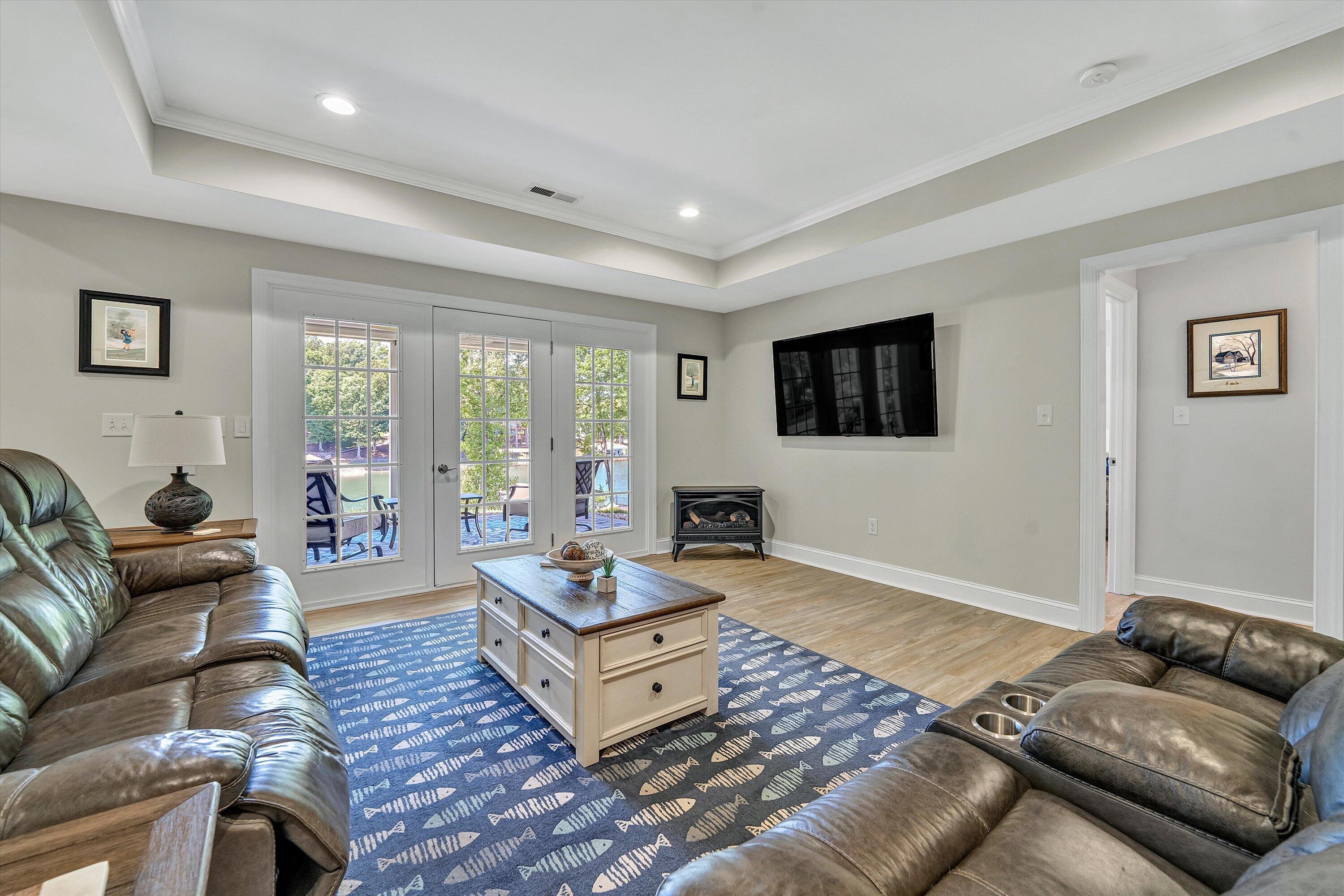387 Channelview Drive Moneta, VA 24121 - Photo 44 of 64 44-SGP-106