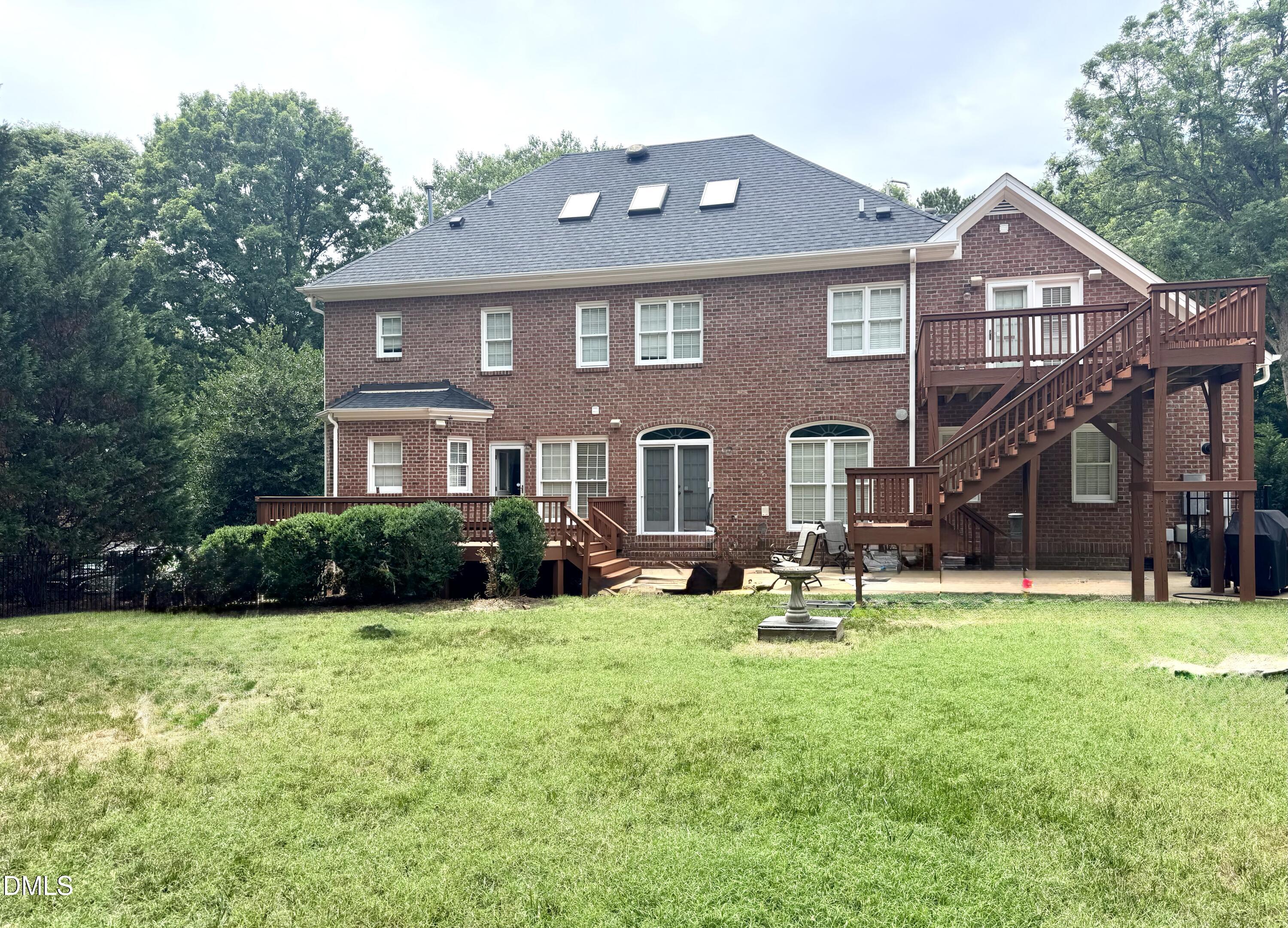 10108 Clairbourne Place Raleigh, NC 27615 - Photo 22 of 25 IMG_1458
