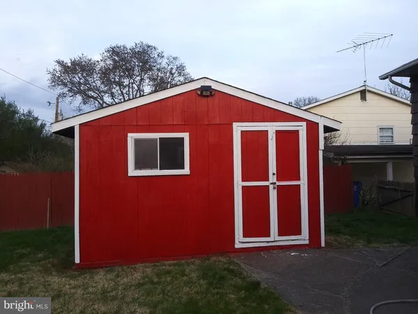 $2,600 | 12 Alwyn Road, Newark, DE 19713