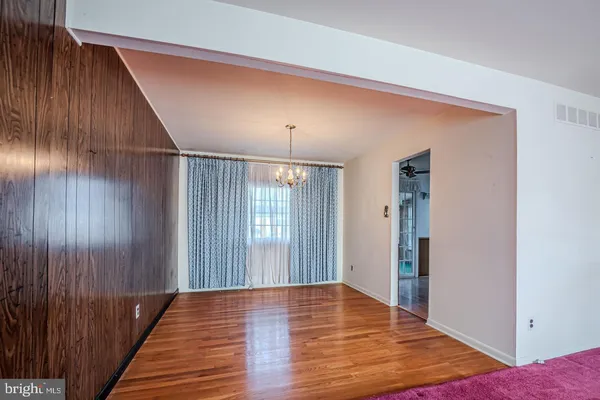 $2,600 | 12 Alwyn Road, Newark, DE 19713