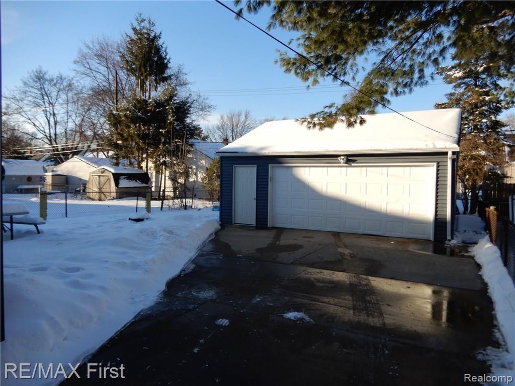 313 East Webster Road Royal Oak, MI 48073 - Photo 28 of 29