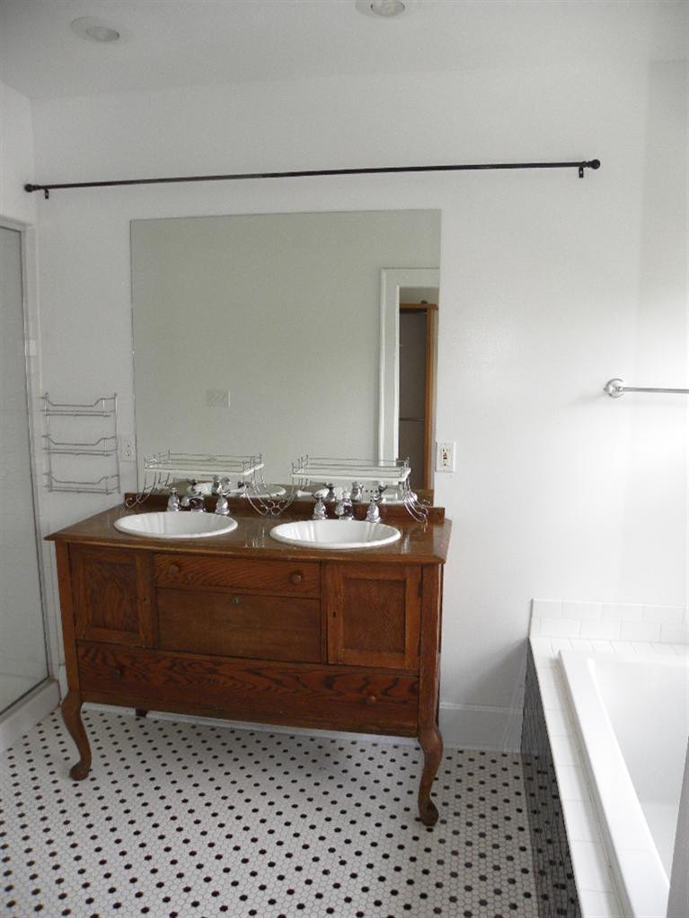 1116 Fincastle Road Lexington, KY 40502 - Photo 16 of 23 Photo 16