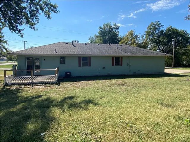 $137,500 | 200 North Fulton Street, Butler, MO 64730