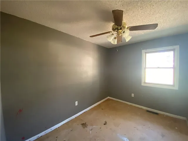 $137,500 | 200 North Fulton Street, Butler, MO 64730