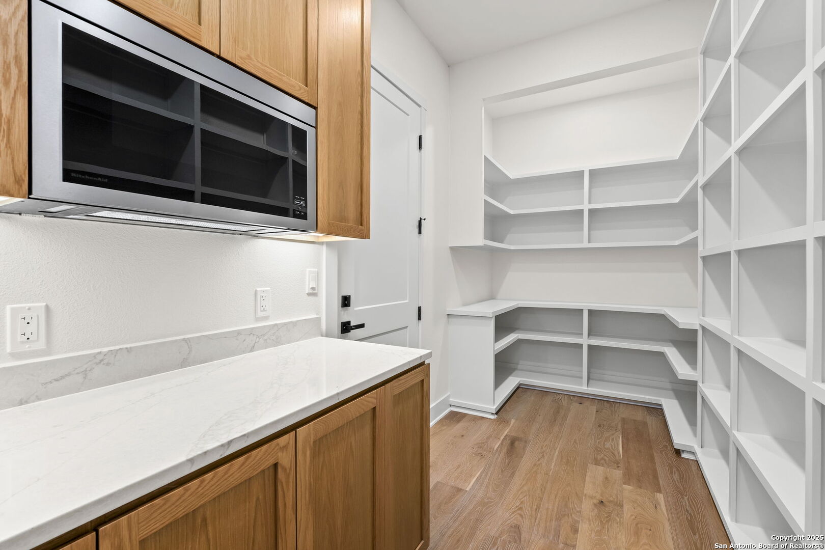 23014 Crafty Ridge San Antonio, TX 78255 - Photo 15 of 35