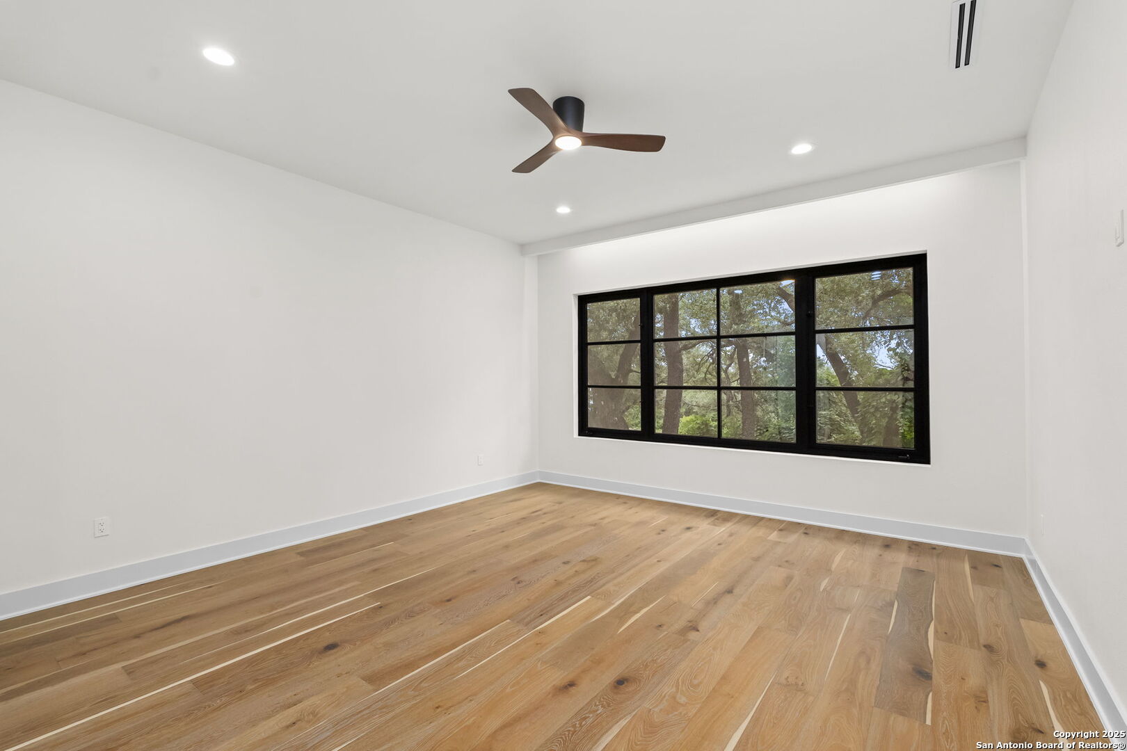 23014 Crafty Ridge San Antonio, TX 78255 - Photo 17 of 35