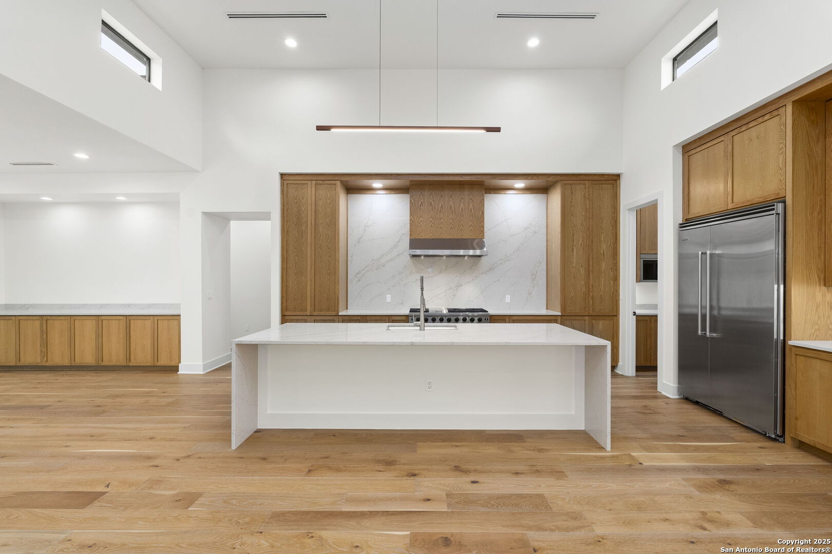 23014 Crafty Ridge San Antonio, TX 78255 - Photo 9 of 35