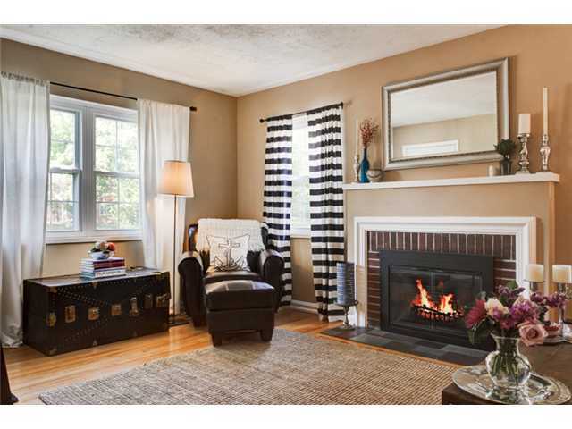 2112 Jervis Road Columbus, OH 43221 - Photo 3 of 22 Gallery Image 3
