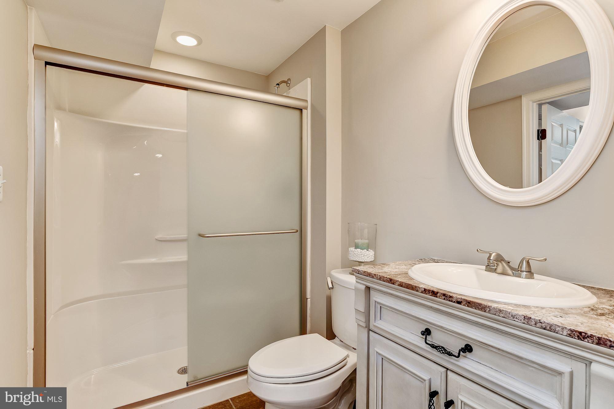 10685 Stansfield Road Laurel, MD 20723 - Photo 28 of 48 In-law suite full bathroom.