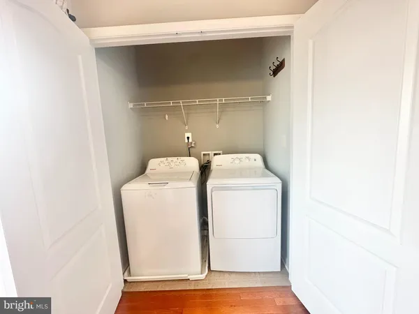 $2,899 | 43158 Whelplehill Terrace, Ashburn, VA 20148