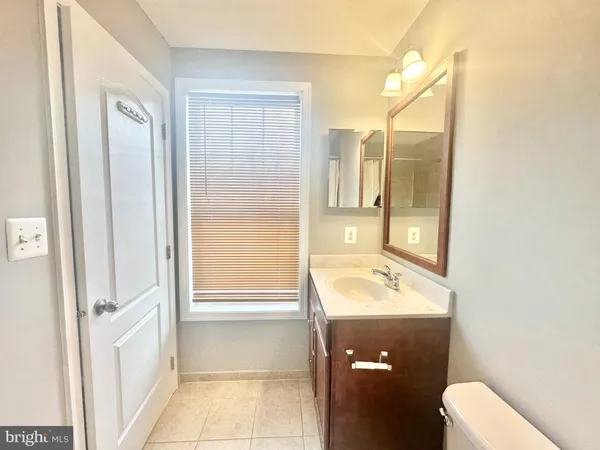 $2,899 | 43158 Whelplehill Terrace, Ashburn, VA 20148