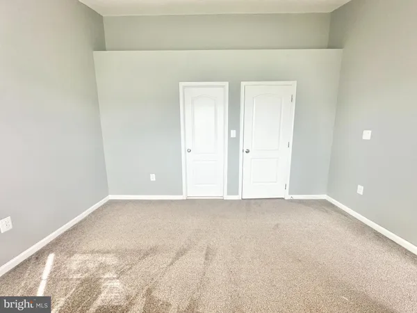 $2,899 | 43158 Whelplehill Terrace, Ashburn, VA 20148