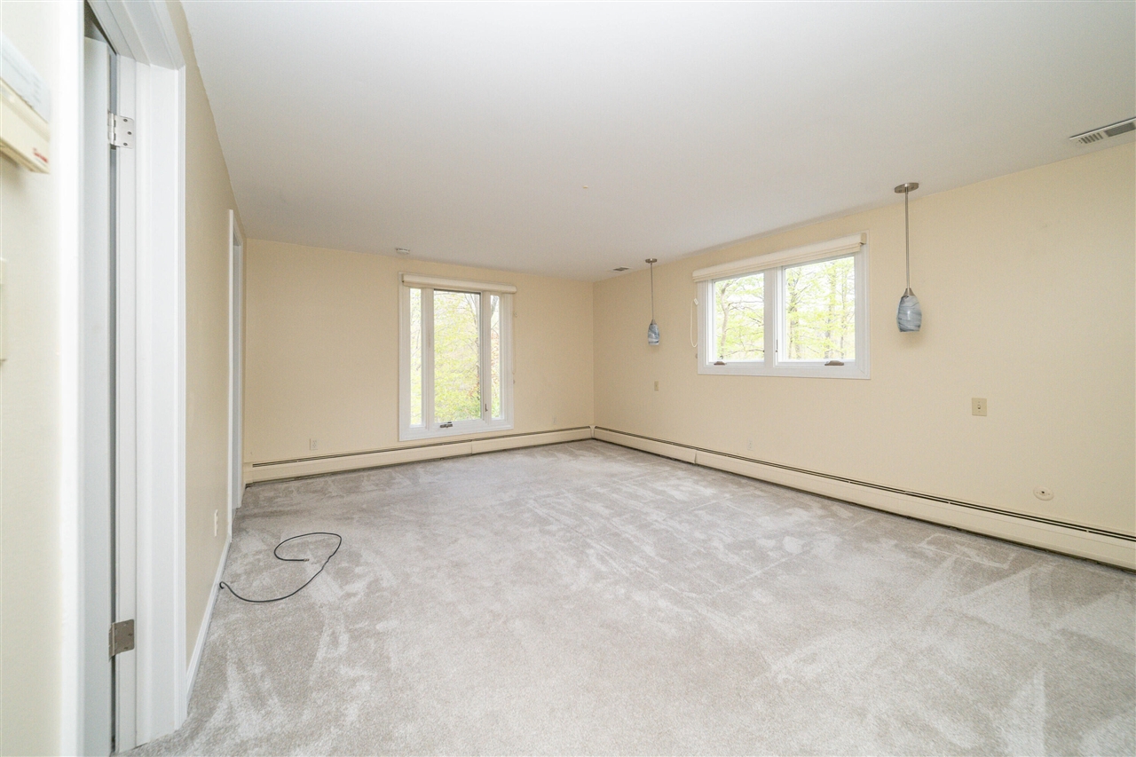 34150 Hunters Row Farmington Hills, MI 48331 - Photo 35 of 58