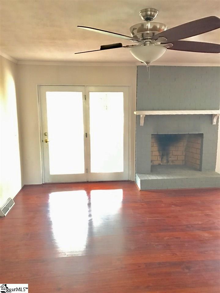 700 James Road Easley, SC 29642 - Photo 3 of 7 Gallery Image 3