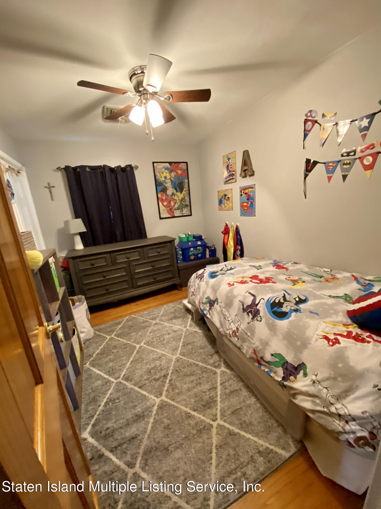 331 Beach Road Staten Island, NY 10312 - Photo 3 of 22 C6CDACC1-C073-47C3-9940-4A319171C567