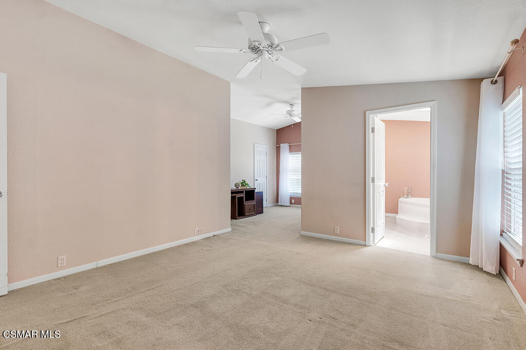 1550 Rory Lane, Unit 234 Simi Valley, CA 93063 - Photo 15 of 45 1550 Rory Lane #234 BEDROOM PRIMARY (4)