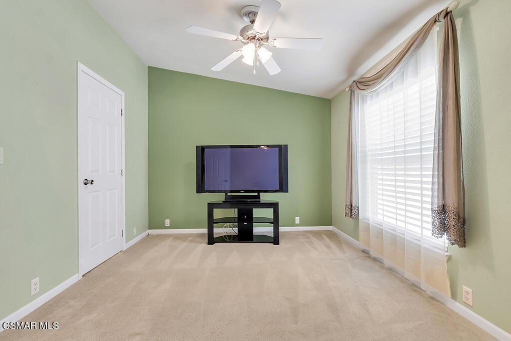 1550 Rory Lane, Unit 234 Simi Valley, CA 93063 - Photo 24 of 45 1550 Rory Lane #234 BEDROOM (4)