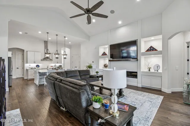 $1,299,899 | 295 Pne Grv Point, St. Augustine, FL 32092