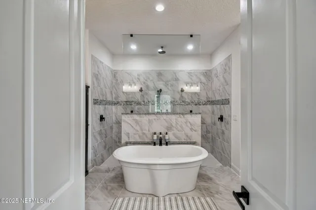 $1,299,899 | 295 Pne Grv Point, St. Augustine, FL 32092