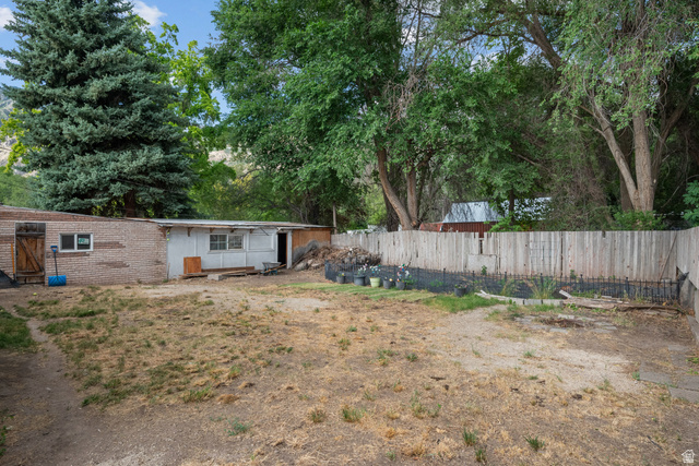 365 South 800 E Street Springville, UT 84663 - Photo 25 of 34
