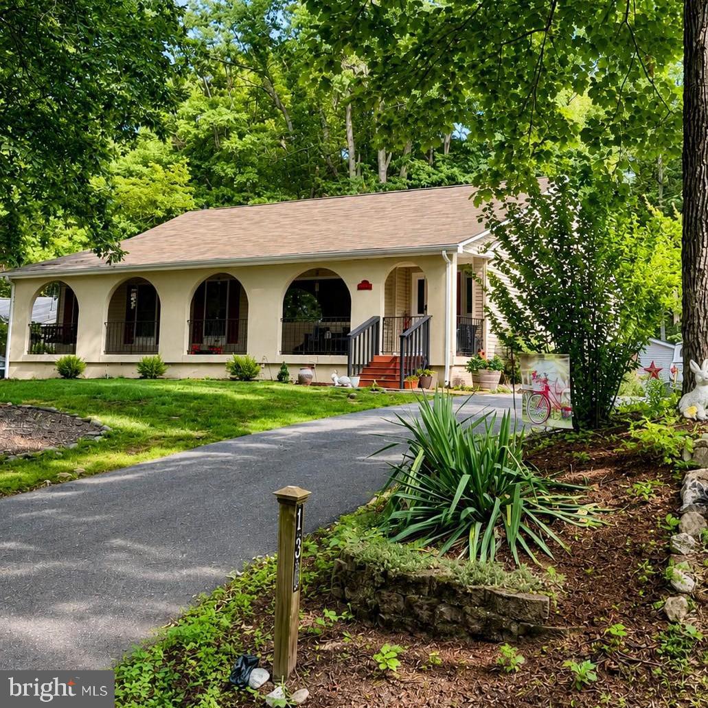 135 Washington Street Locust Grove, VA 22508 - Photo 1 of 3