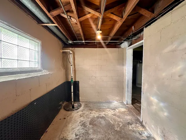 $180,000 | 103 Highland Street, Calumet City, IL 60409