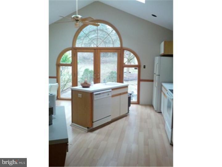 109 Brookside Road Newtown Square, PA 19073 - Photo 4 of 10