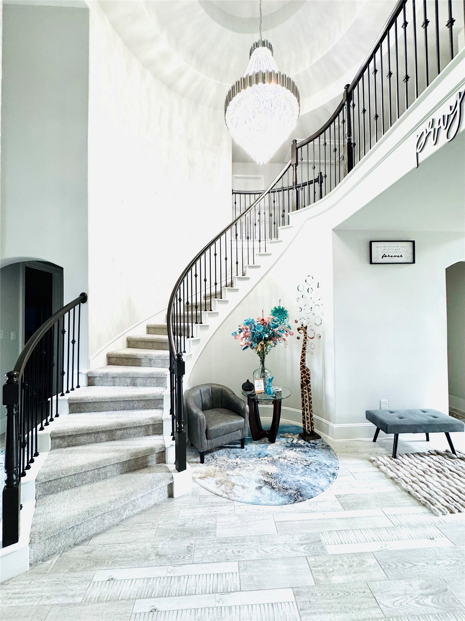 17821 Limestone Spring Lane Austin, TX 78738 - Photo 10 of 40 a view of entryway and hall