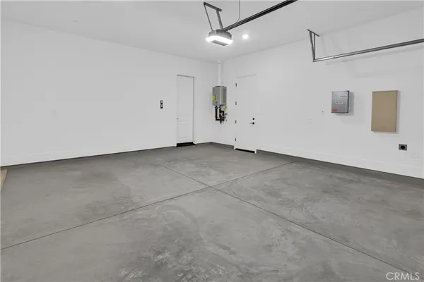 a view of a livingroom with an empty space