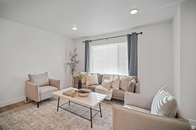 1635 East Indigo Loop Layton, UT 84040 - Photo 2 of 19
