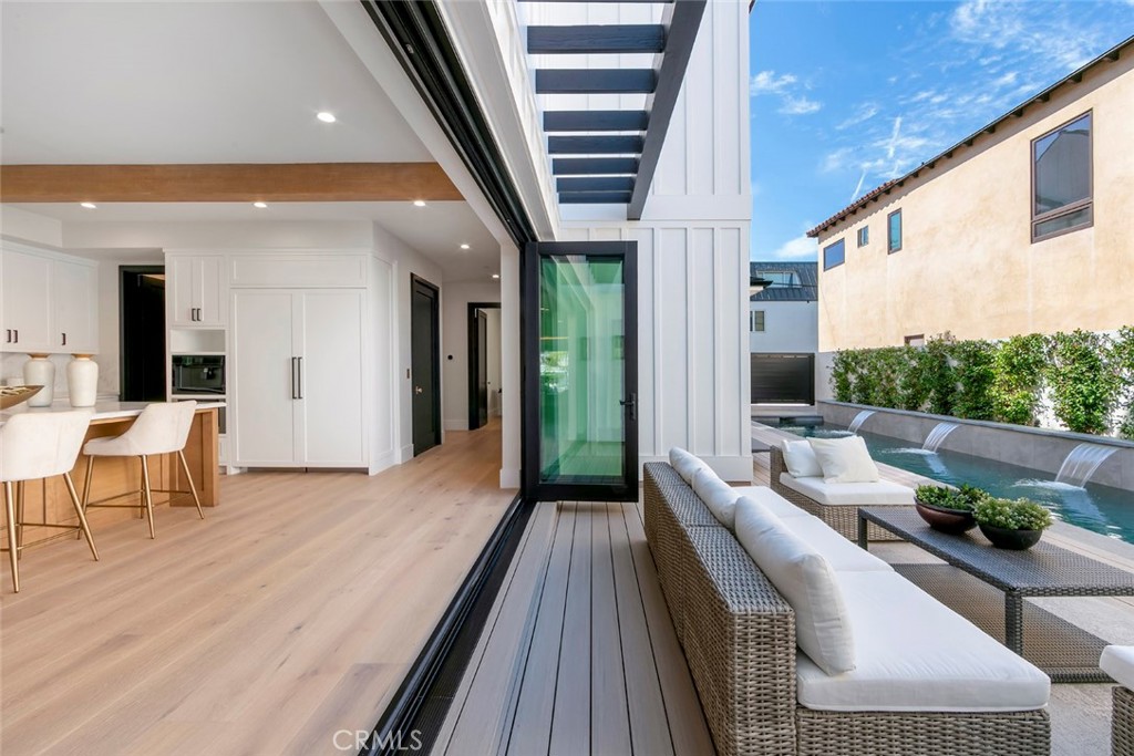 521 12th Street Huntington Beach, CA 92648 - Photo 14 of 33