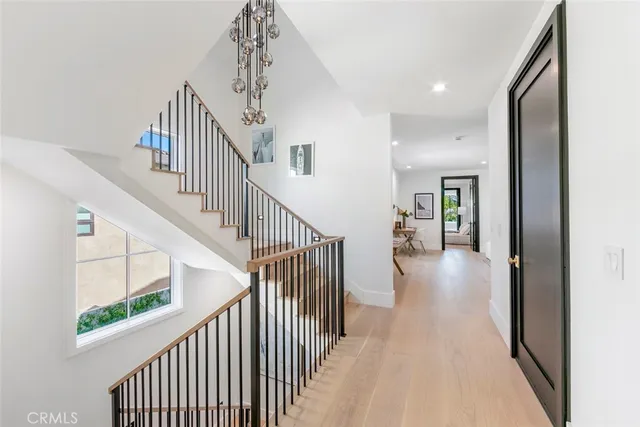 $6,695,000 | 521 12th Street, Huntington Beach, CA 92648