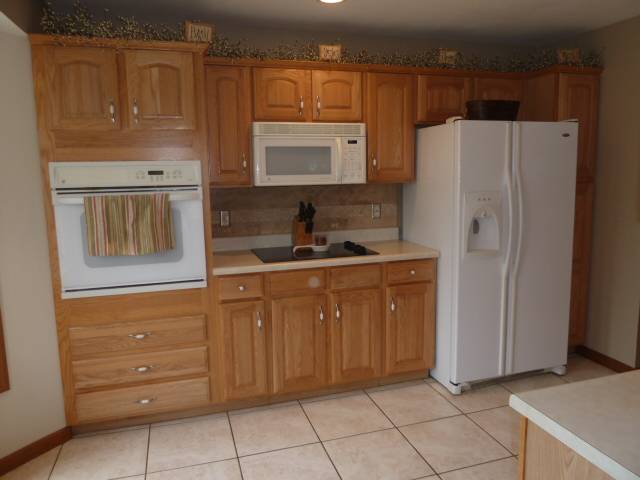 9125 South J T Court Mapleton, IL 61547 - Photo 3 of 15 Gallery Image 3