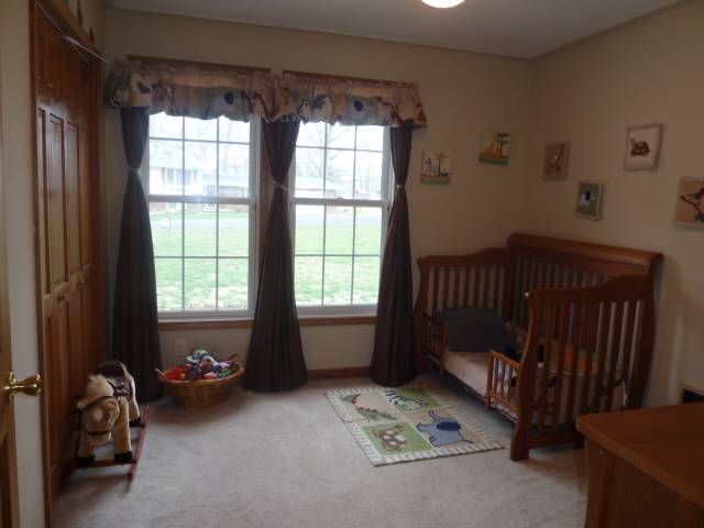 9125 South J T Court Mapleton, IL 61547 - Photo 9 of 15 Gallery Image 9