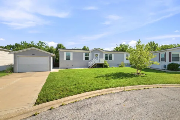 $160,000 | 4818 West Pasatiempo Drive, Monee, IL 60449