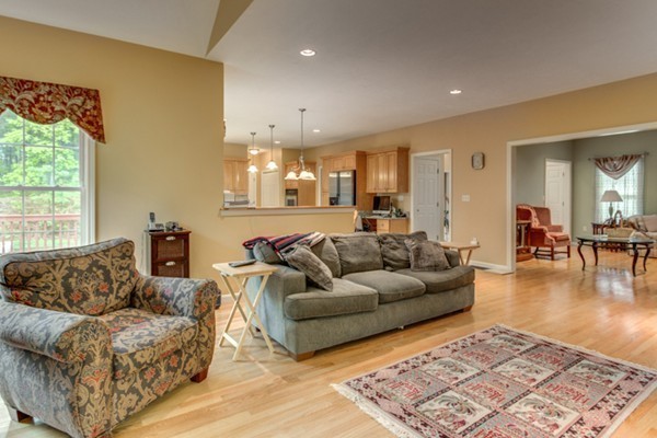 10 Talbot Road Canton, MA 02021 - Photo 12 of 29