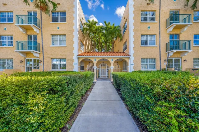 $295,000 | 1255 Pennsylvania Avenue, Unit 307, Miami Beach, FL 33139