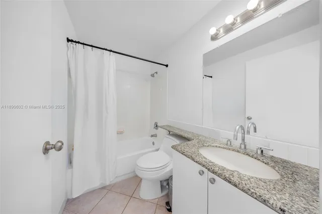 $295,000 | 1255 Pennsylvania Avenue, Unit 307, Miami Beach, FL 33139